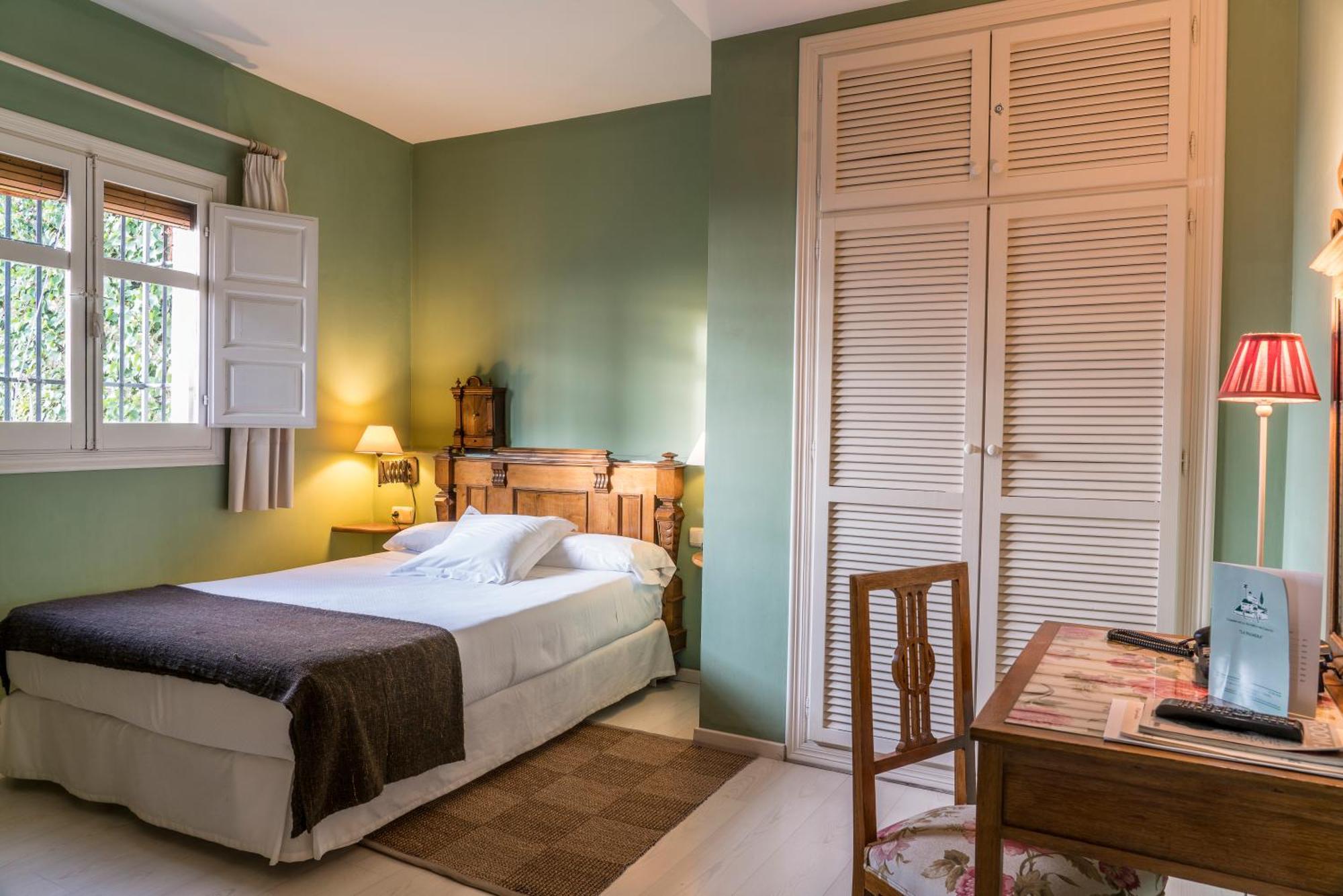 Double Room Garden View